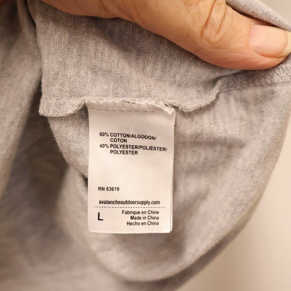 Avalanche Tee Size Large Excellent Condition Grey Logo Shirt - Picture 5 of 15